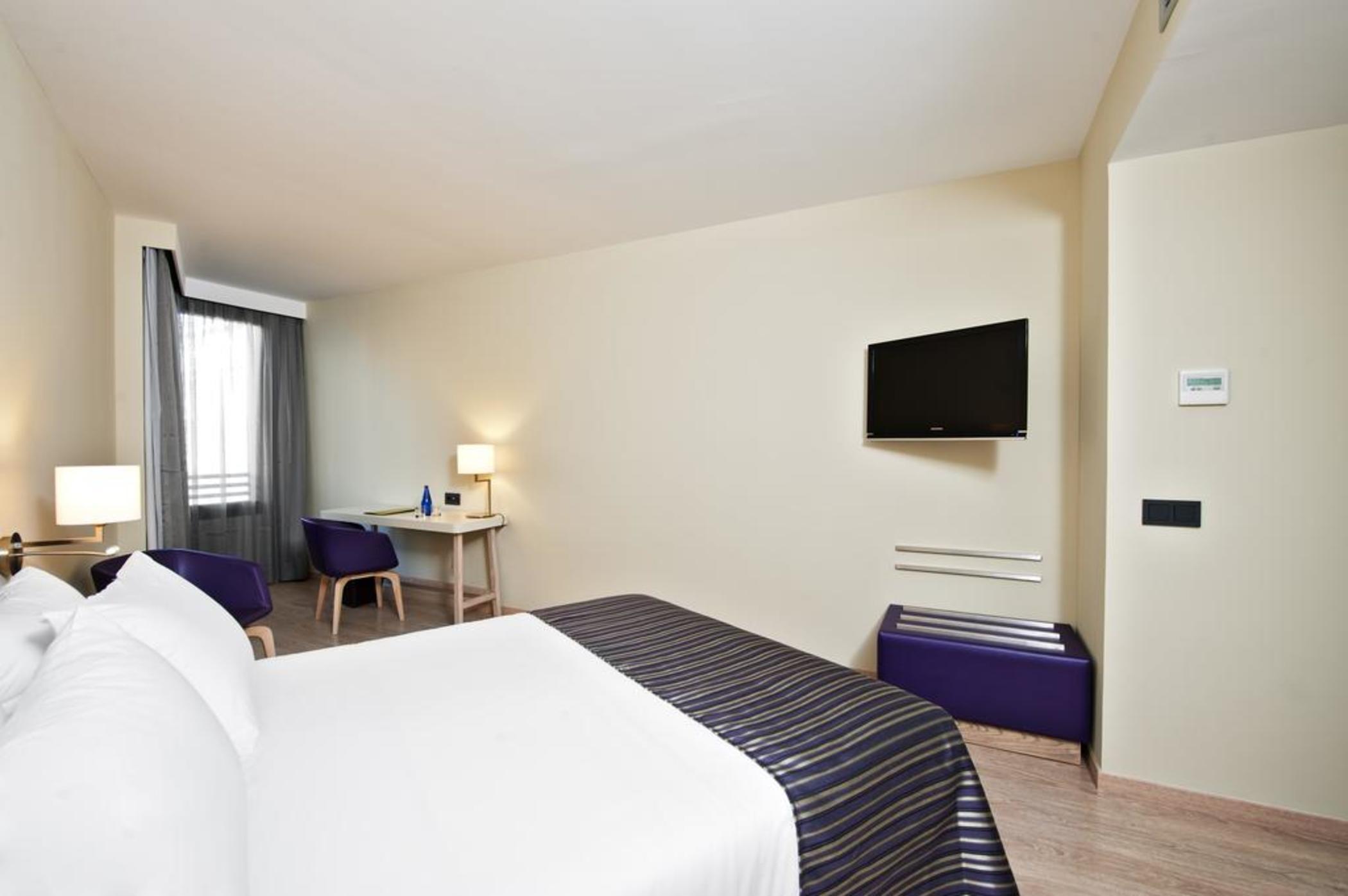 Exe Moncloa Hotel Madrid Ngoại thất bức ảnh