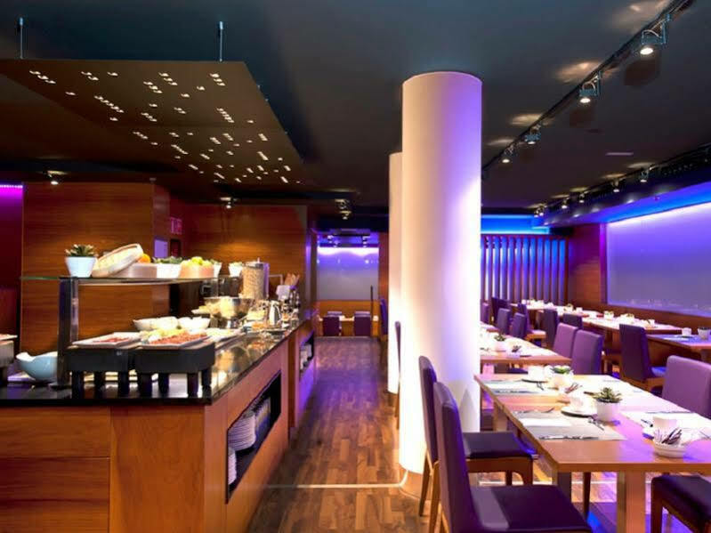 Exe Moncloa Hotel Madrid Ngoại thất bức ảnh